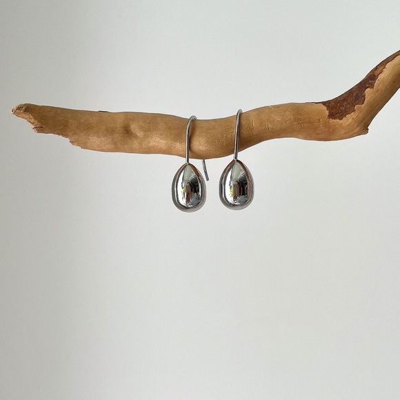 Teardrop earrings, silver drop earrings, gold earring, thread earrings - Picture 6 of 9